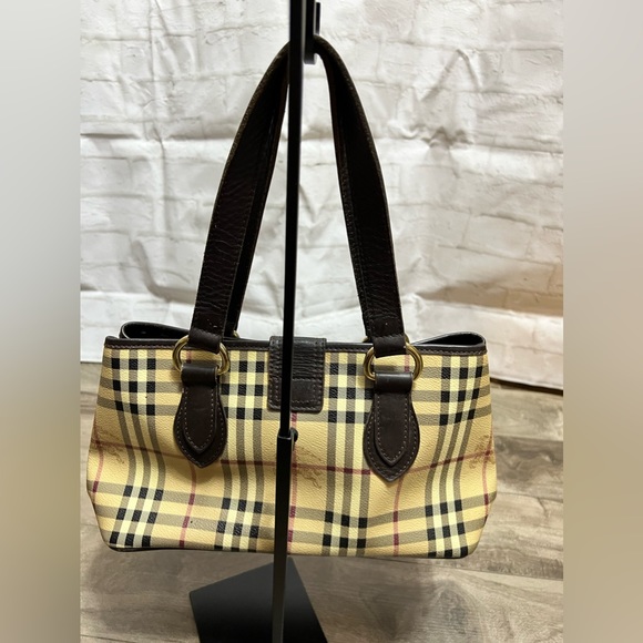 Authentic Vintage Burberry Haymarket Check Coated Canvass Shoulder Bag - Picture 5 of 11